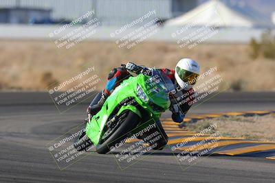 media/Dec-18-2022-SoCal Trackdays (Sun) [[8099a50955]]/Turn 4 (1pm)/